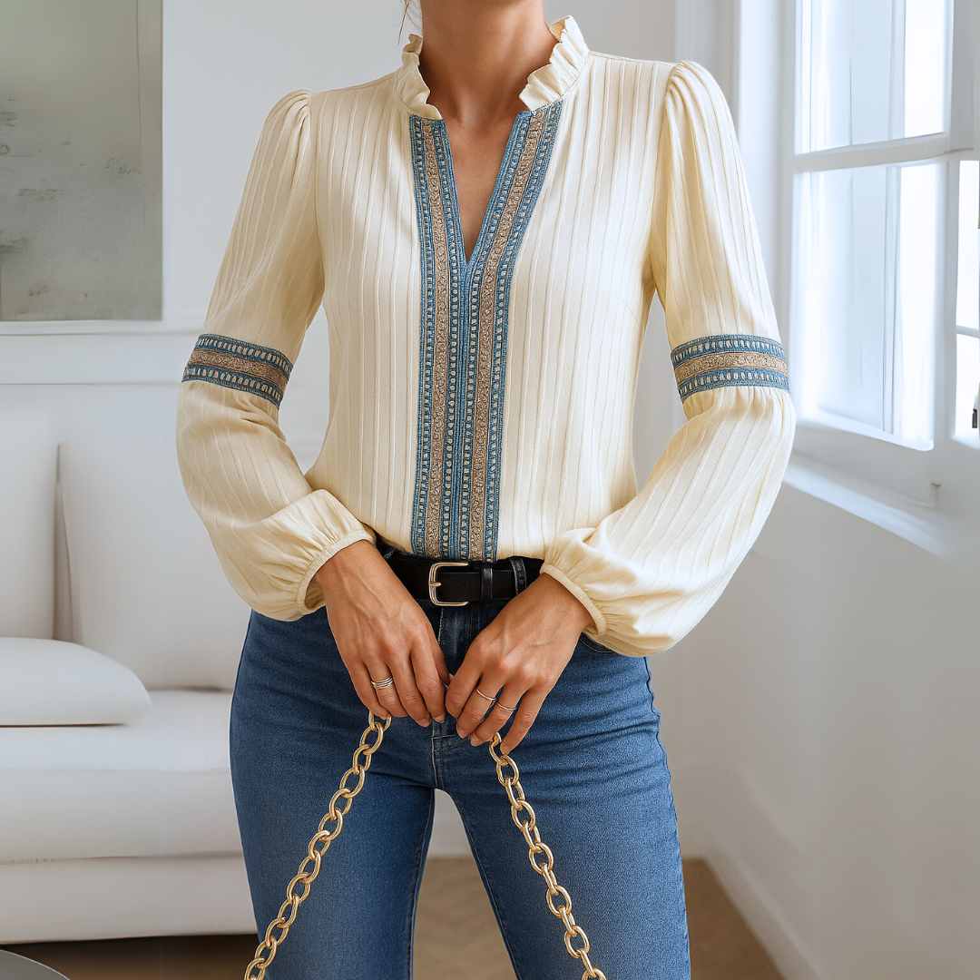 Mirabel - Blouse en dentelle avec décolleté en V