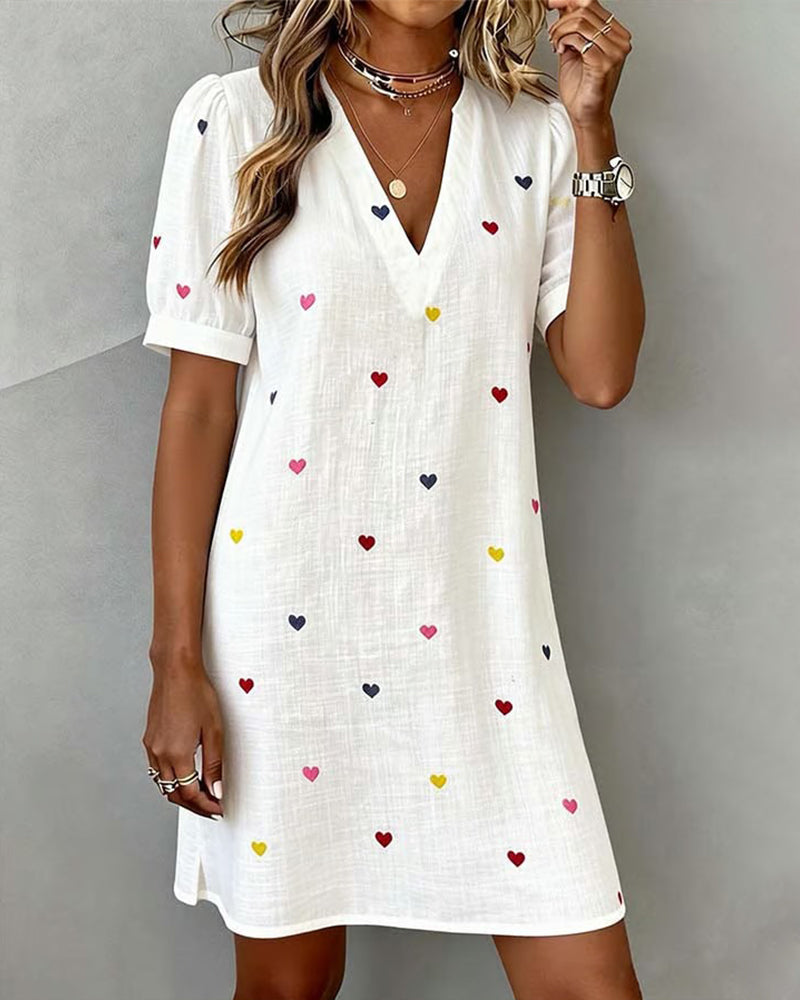 Tivoria - Robe femme courte col V imprimé cœurs coton lin manches courtes