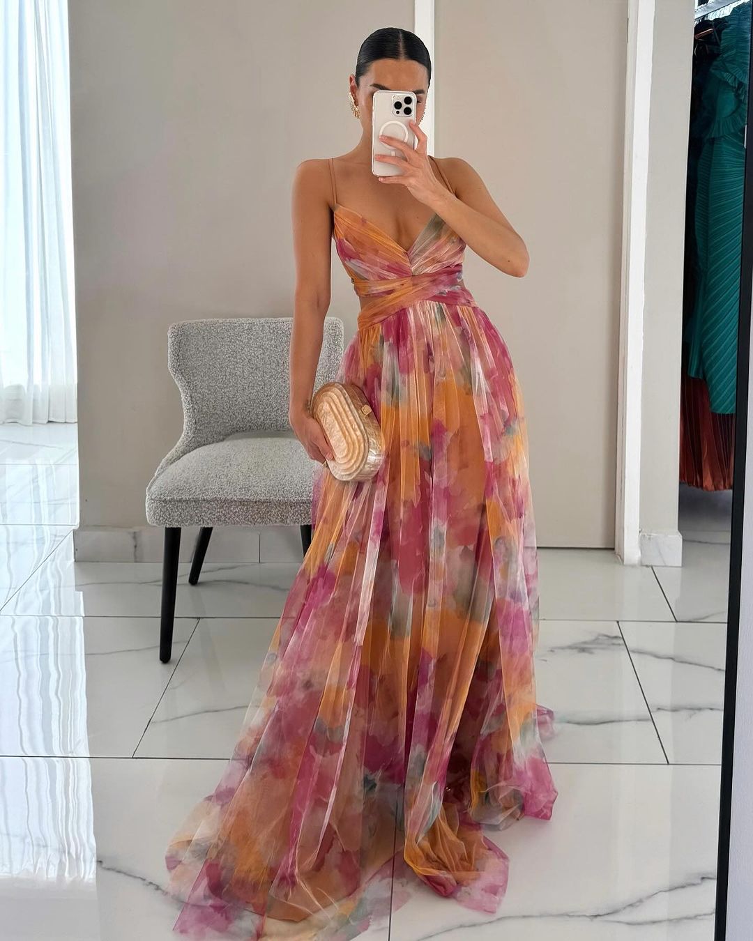 Helena - Robe Maxi Femme Fluide Décolleté V Bretelles Fines Élégance Florale