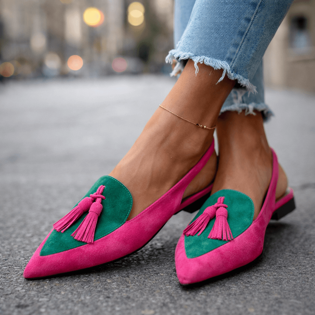 Nexoria - Mules femme bicolores élégantes à pompons tendance