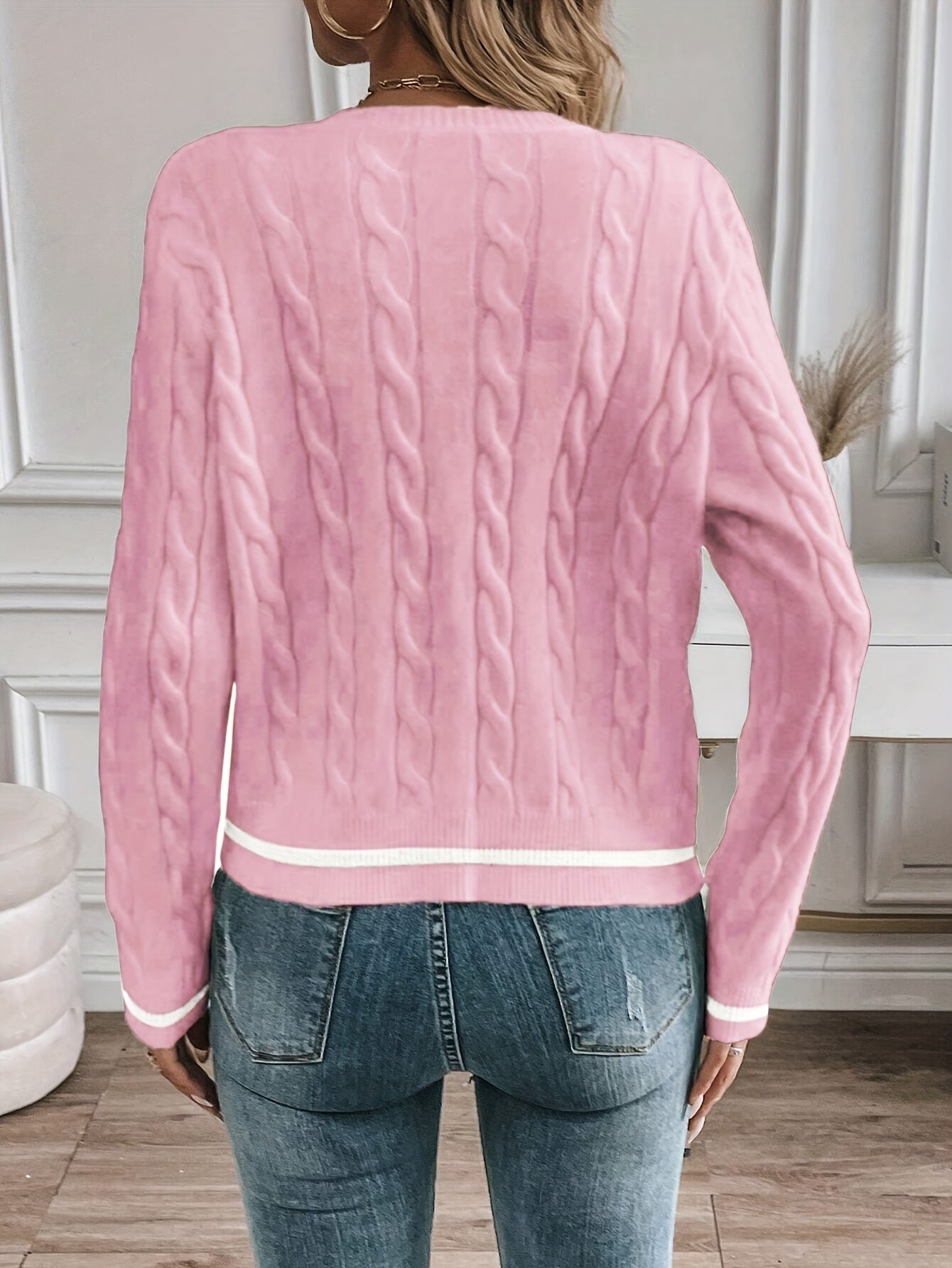 Elvyna - Cardigan Doux Boutonné au Charme Intemporel