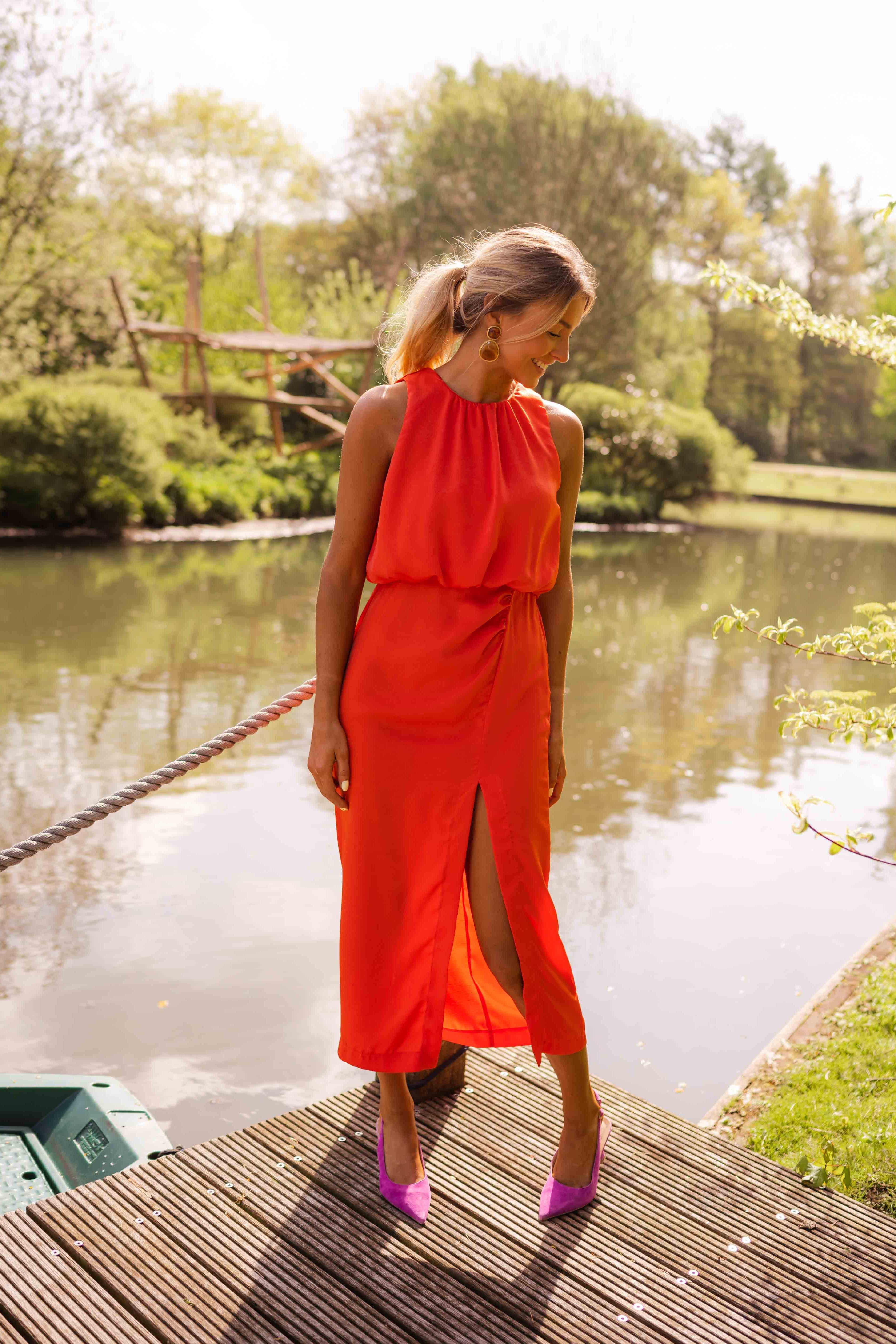 Anavella - Robe Midi d'Été Élégante au Design Fluide et Raffiné