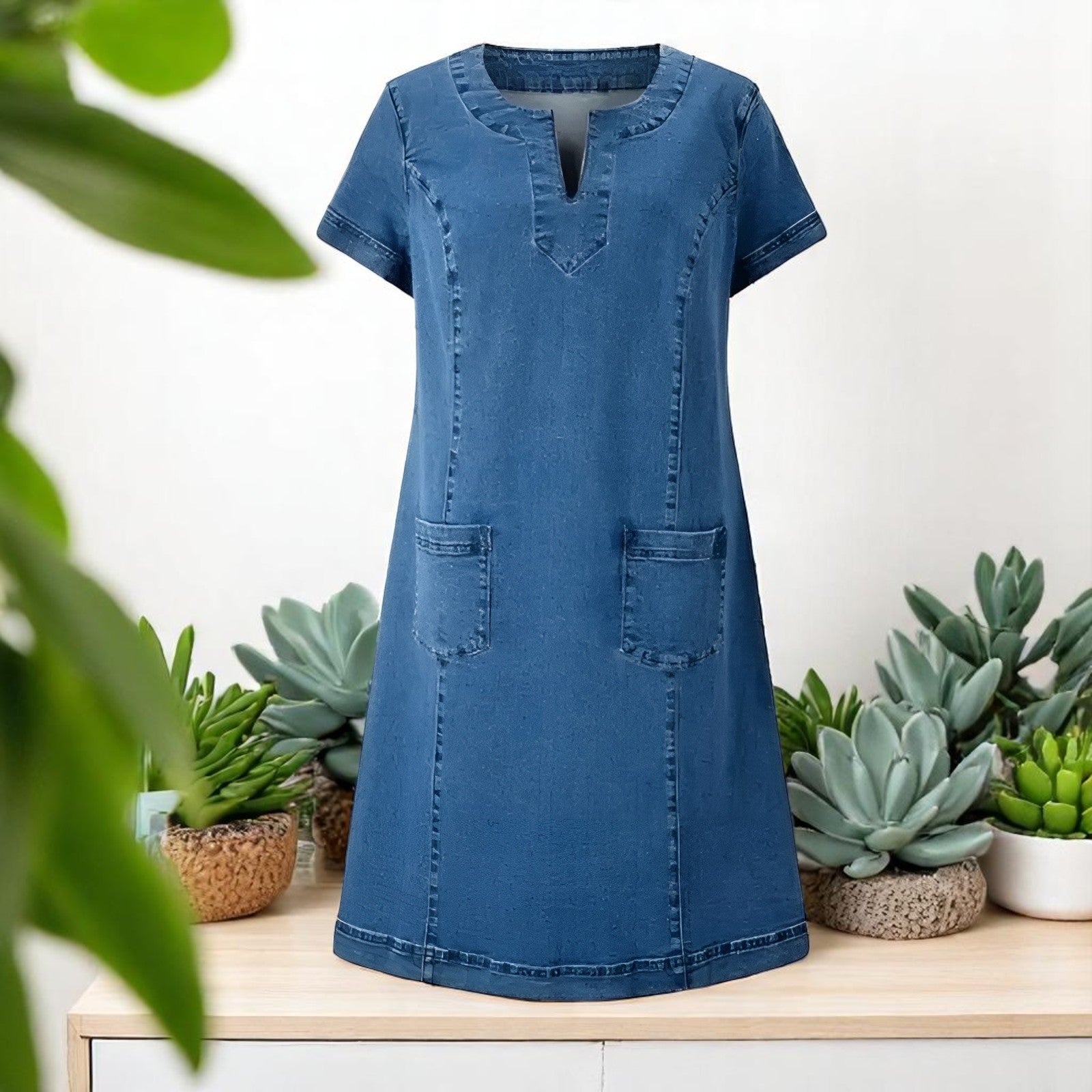 Auvira - Robe femme denim courte col fendu poches avant manches courtes
