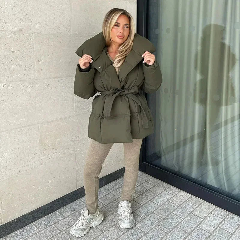 Désirée - Manteau Court Femme Col Montant Taille Cintrée