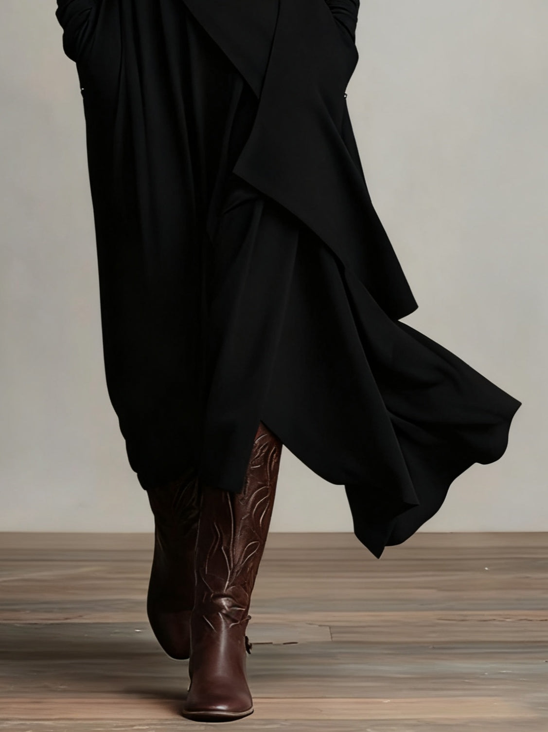 Odélie - Robe longue femme drapée à col roulé asymétrique