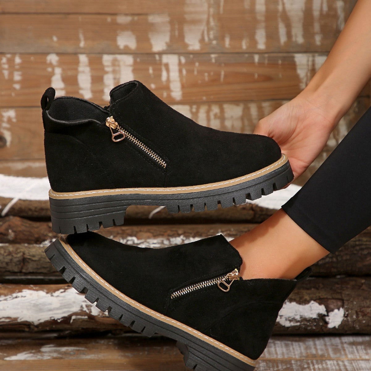 Isanoria - Bottines Confort Femme en Suédine Chic