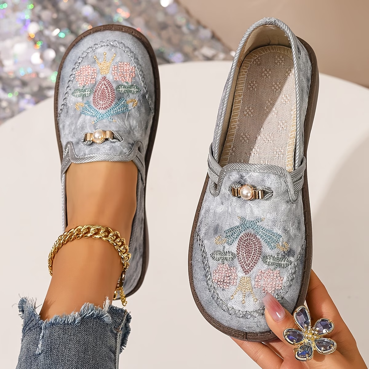 Fynora - Chaussures Femme Confort Quotidien Design Brodé Style Décontracté
