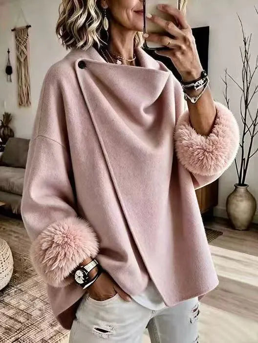 Lammie - Veste femme drapée avec poignets en fausse fourrure