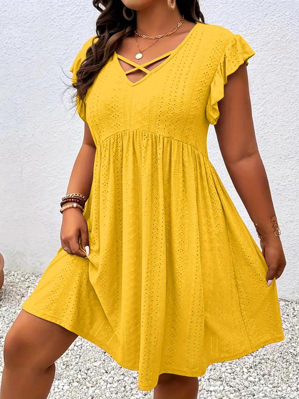 Elinorae - Robe femme grise avec décolleté découpé et manches volantées