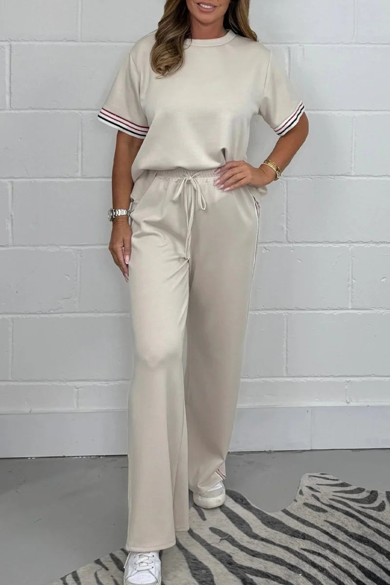 Milla - T-shirt à manches courtes avec rayures latérales et pantalon de jogging pour femme