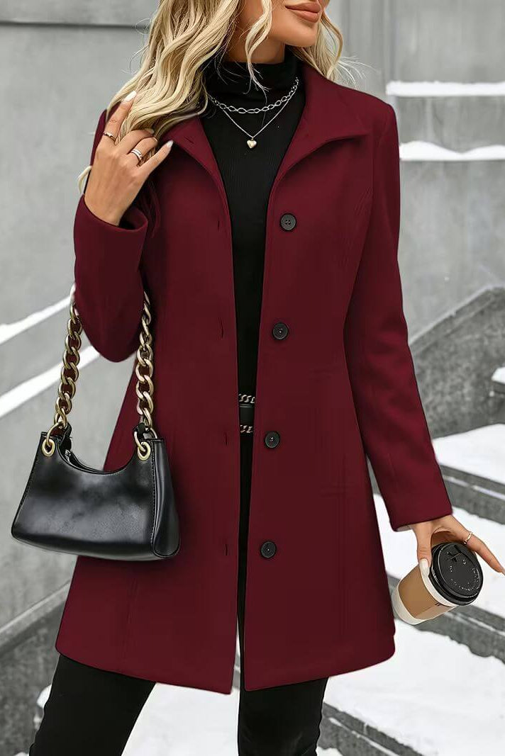 Brune - Women's tailored coat with a classic collar and button closure