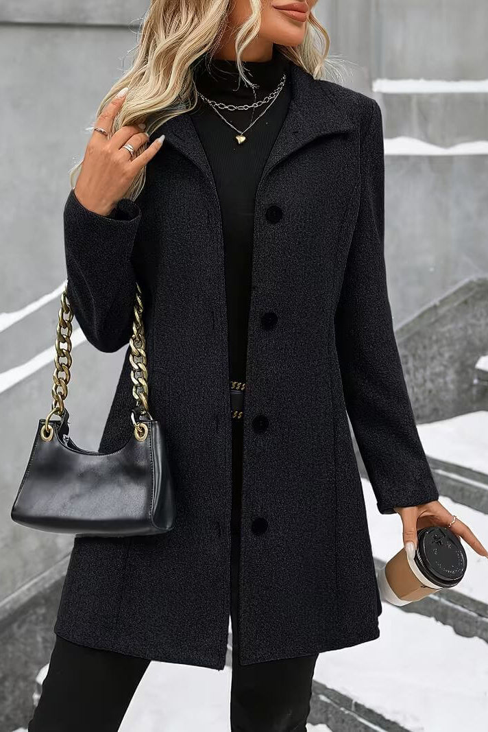 Brune - Women's tailored coat with a classic collar and button closure