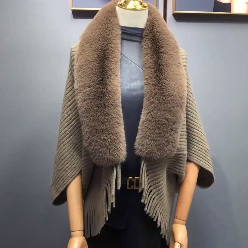 Martine - Châle élégant en fourrure de lapin pour un hiver luxueux