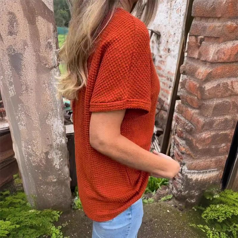 Adina - Pull élégant à décolleté en V avec manches courtes et boutons
