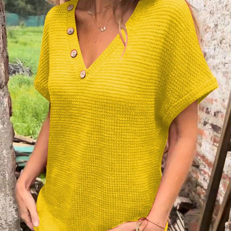 Adina - Pull élégant à décolleté en V avec manches courtes et boutons