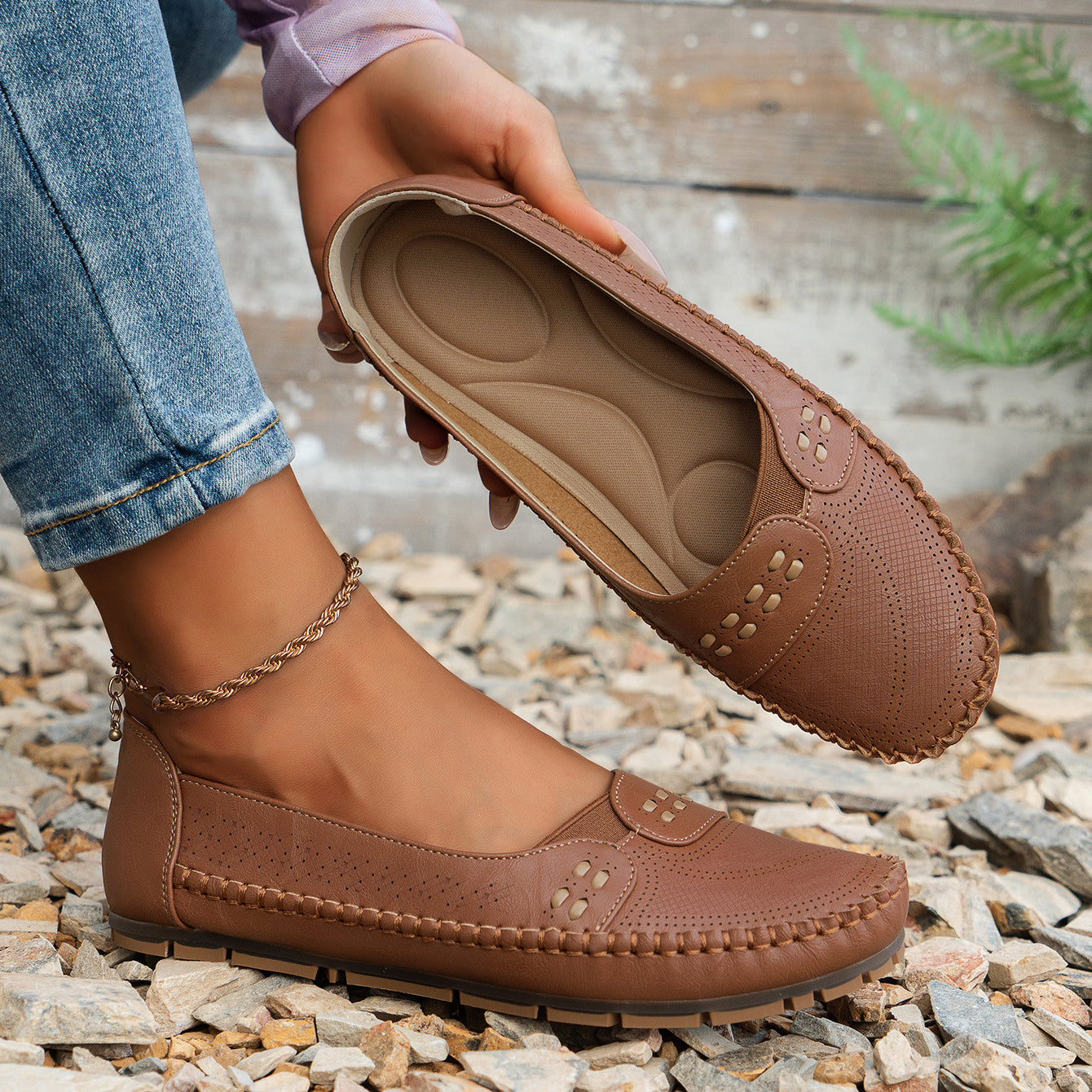 Glysoria - Breathable and Lightweight Women's Flat Orthopedic Shoes