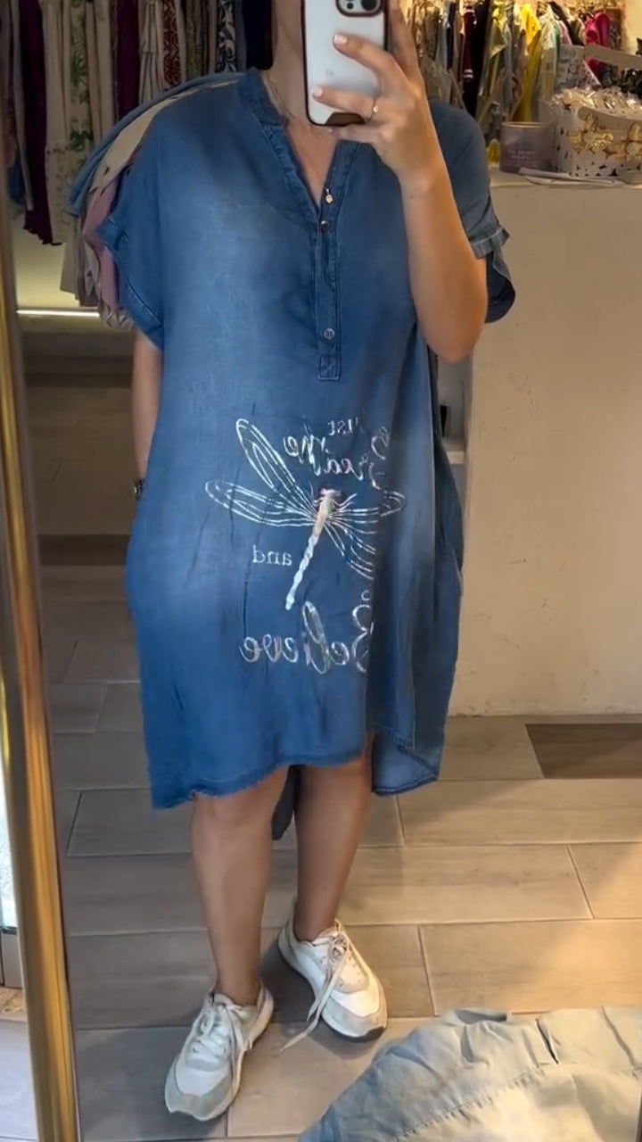 Delphina - Robe décontractée en jean avec col en V et boutons, idéale pour un style quotidien