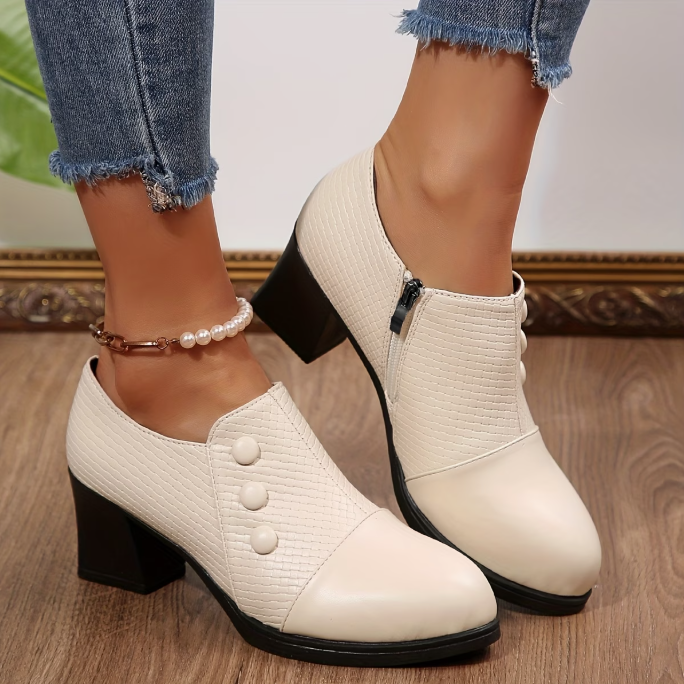 Riëtte - Women's block heel pumps with zipper