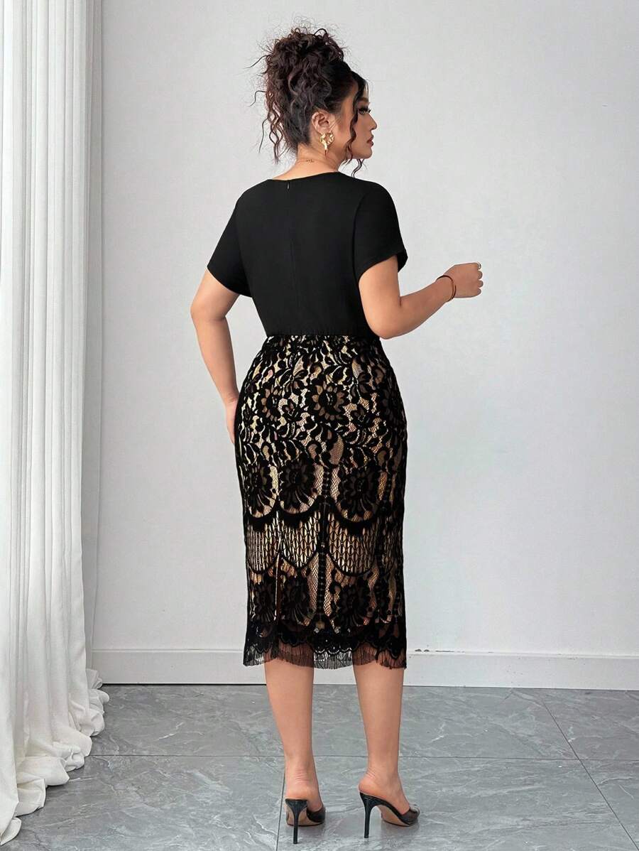 Ovelia - Robe Soirée Dentelle Taille Haute Col V Manches Courtes