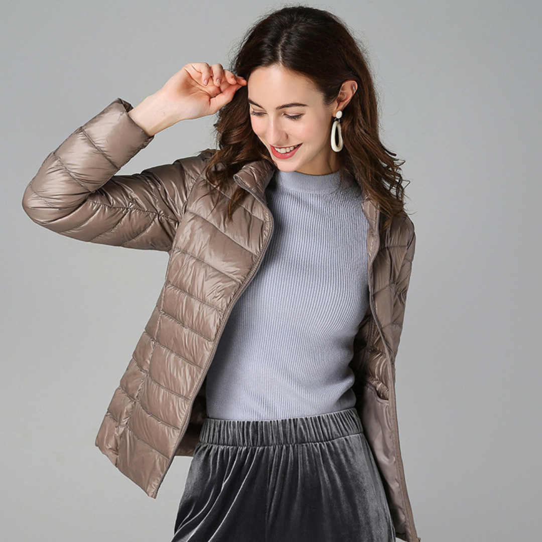 Rhoselle - Veste En Duvet Ultralégère Avec Plis Sophistiqués