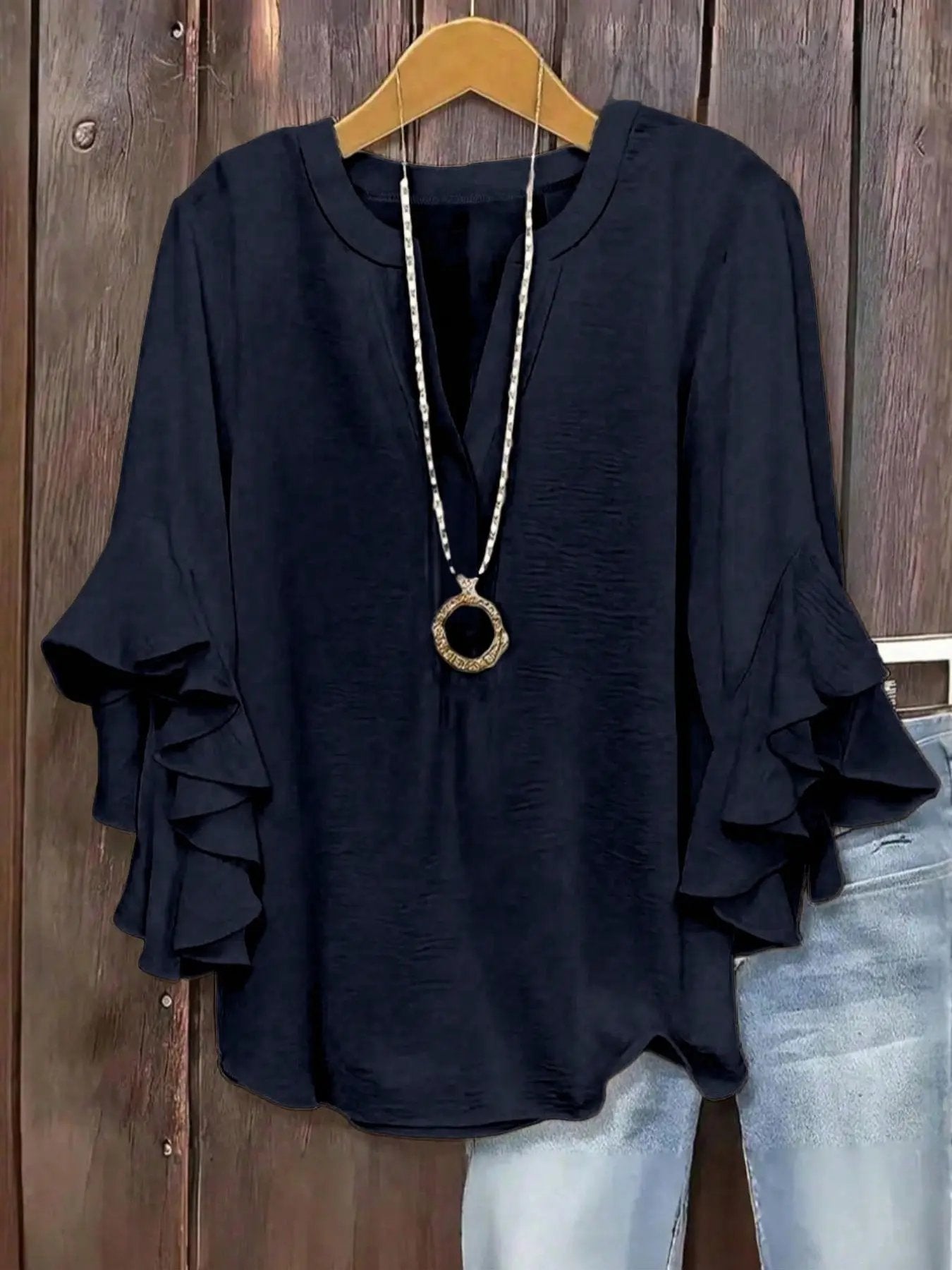 Horiana - Blouse femme grande taille à manches volantées et col V