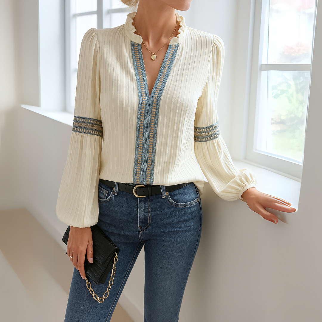 Mirabel - Blouse en dentelle avec décolleté en V