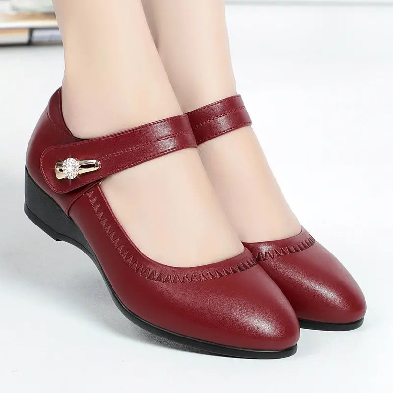 Avenyssa  –  Chaussures de Confort à Talon Moyen Élégantes