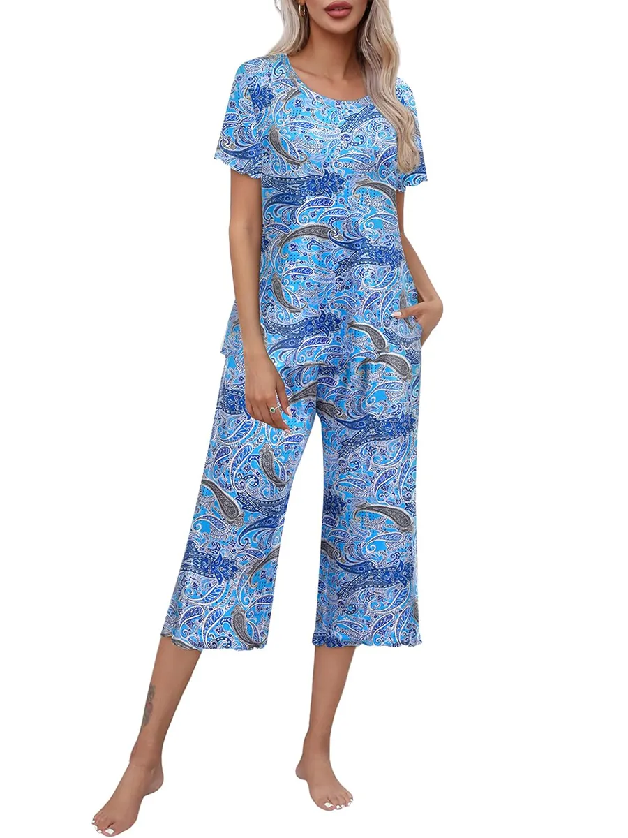 Olivine - Ensemble d'intérieur pour femme à manches courtes avec pantalon capri – idéal pour se détendre à la maison avec style