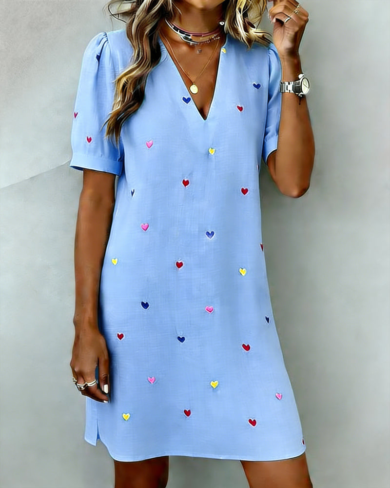 Tivoria - Robe femme courte col V imprimé cœurs coton lin manches courtes