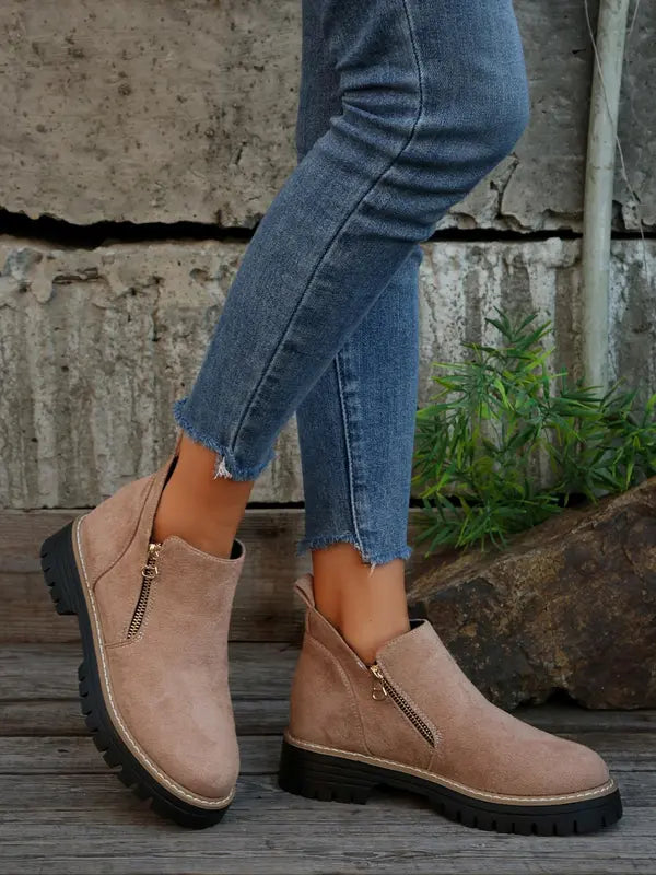 Isanoria - Bottines Confort Femme en Suédine Chic