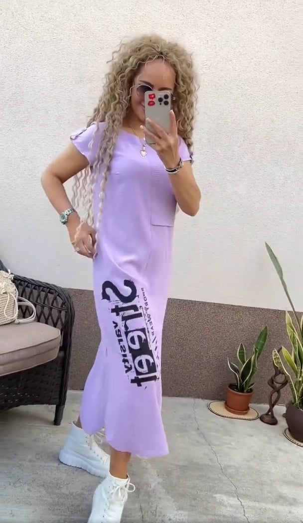 Delara - Robe à imprimé lettres avec col rond et fente au niveau des poches