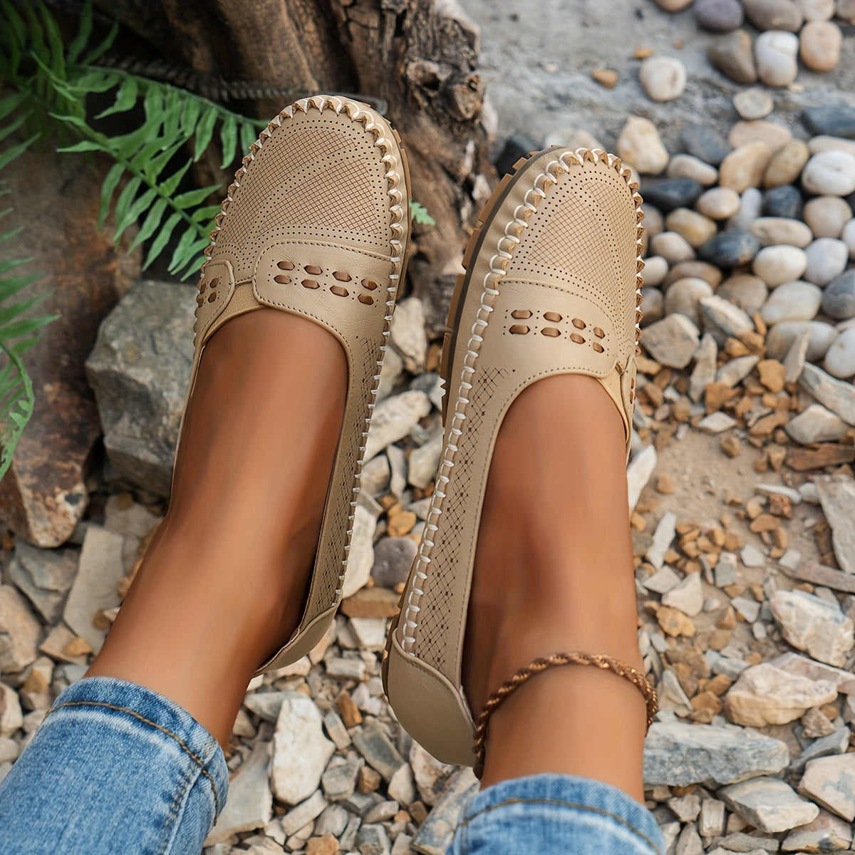 Glysoria - Breathable and Lightweight Women's Flat Orthopedic Shoes