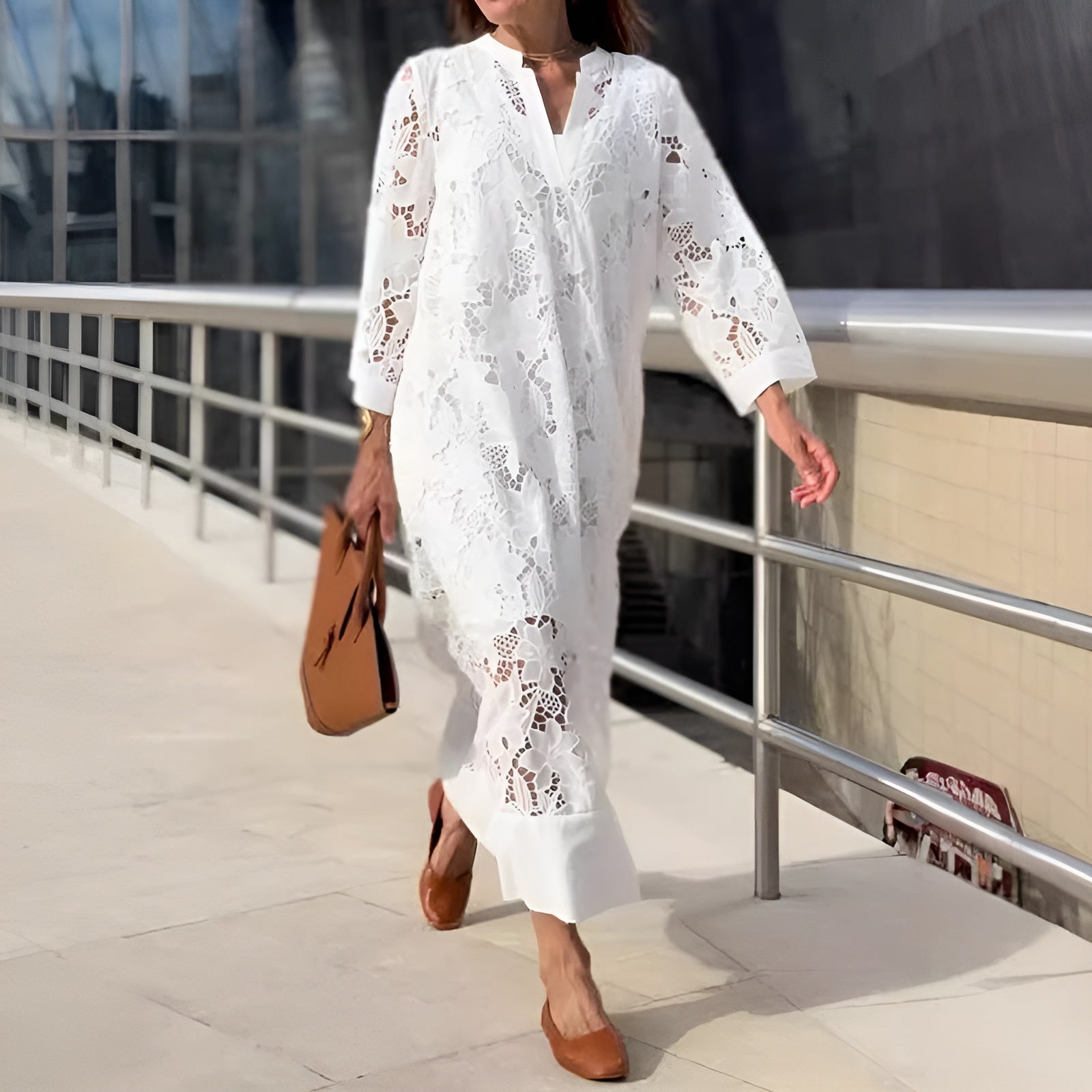 Liv - Robe en dentelle brodée pour femmes