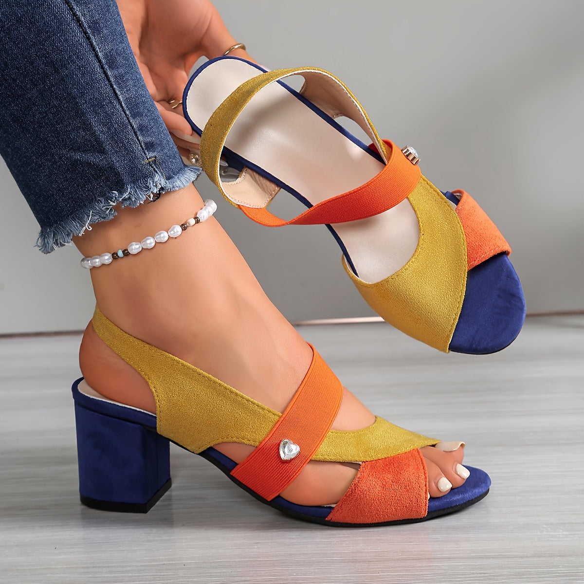 Elyvora - Sandales femme orthopédiques à talon bloc coloré et brides croisées