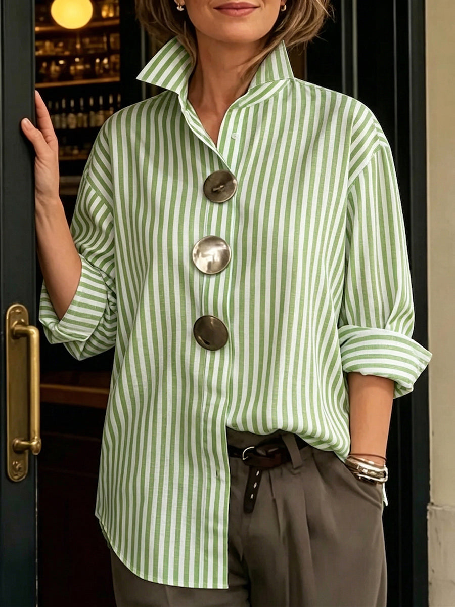Qyra - Chemise femme rayée coupe fluide col structuré boutons décoratifs élégants