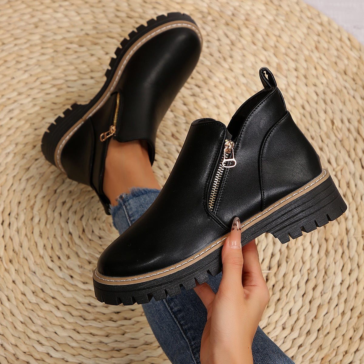 Isanoria - Bottines Confort Femme en Suédine Chic