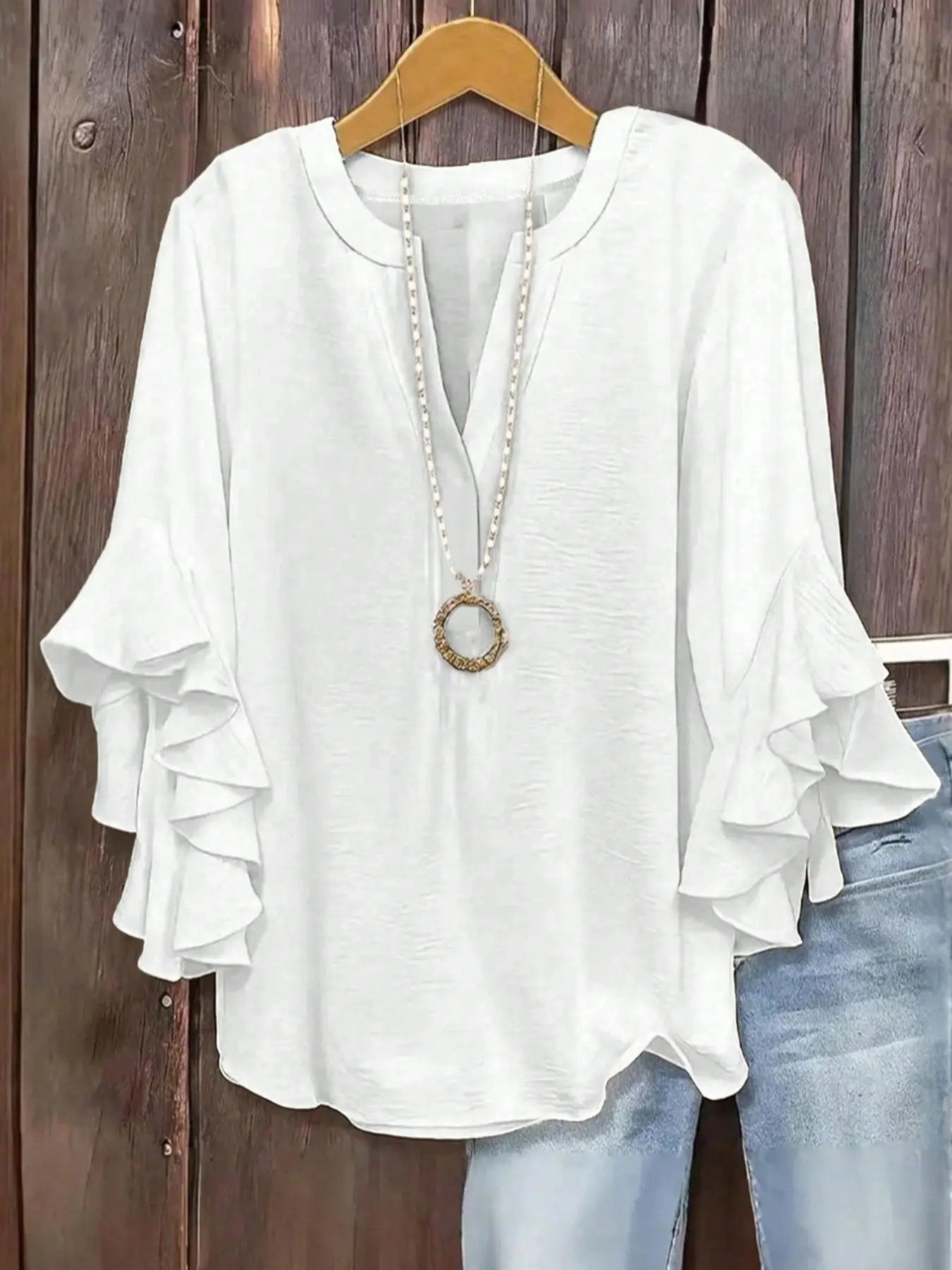 Horiana - Blouse femme grande taille à manches volantées et col V