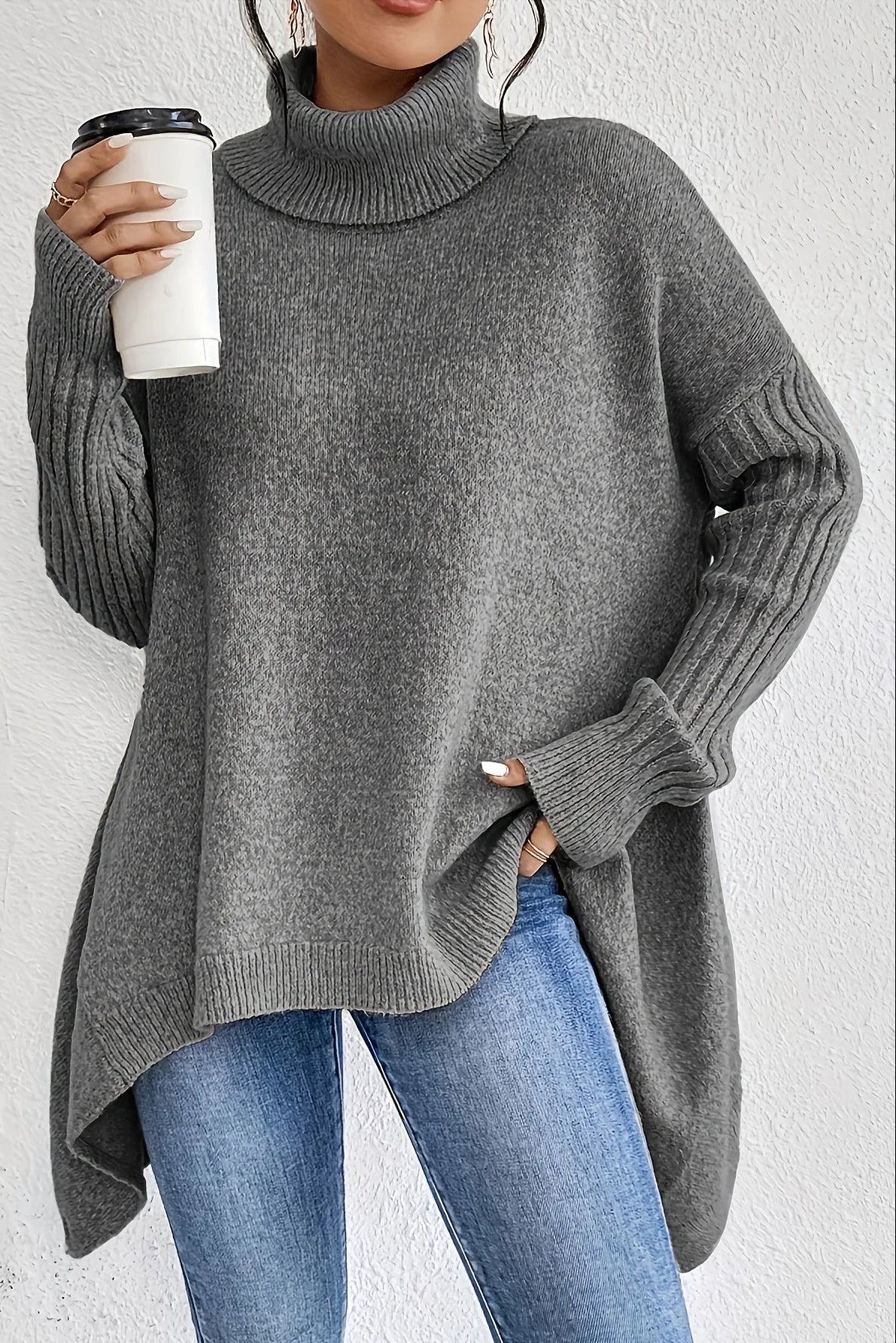 Léocadie - Pull femme oversize à col roulé en maille chaude