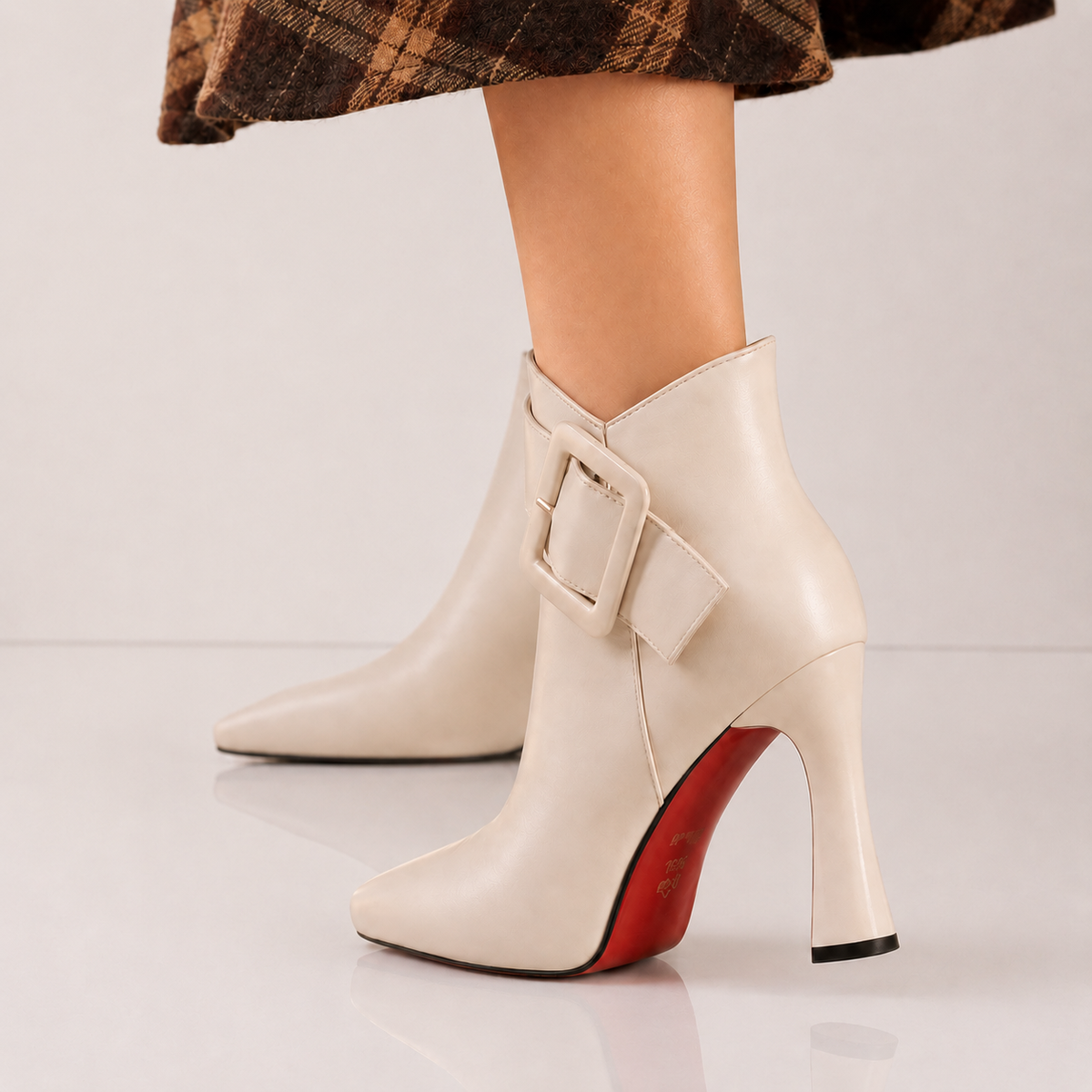 Gea - Bottines femme à boucle et talon fin