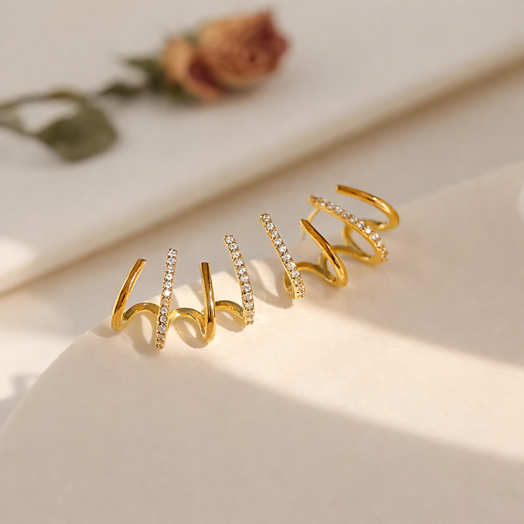 Evarune - Boucles d’Oreilles Femme Design Spirale Zirconiums Élégance Moderne