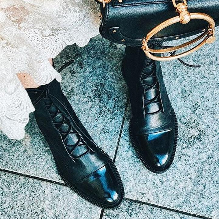 Mireille - Bottes en cuir verni style britannique pour femmes