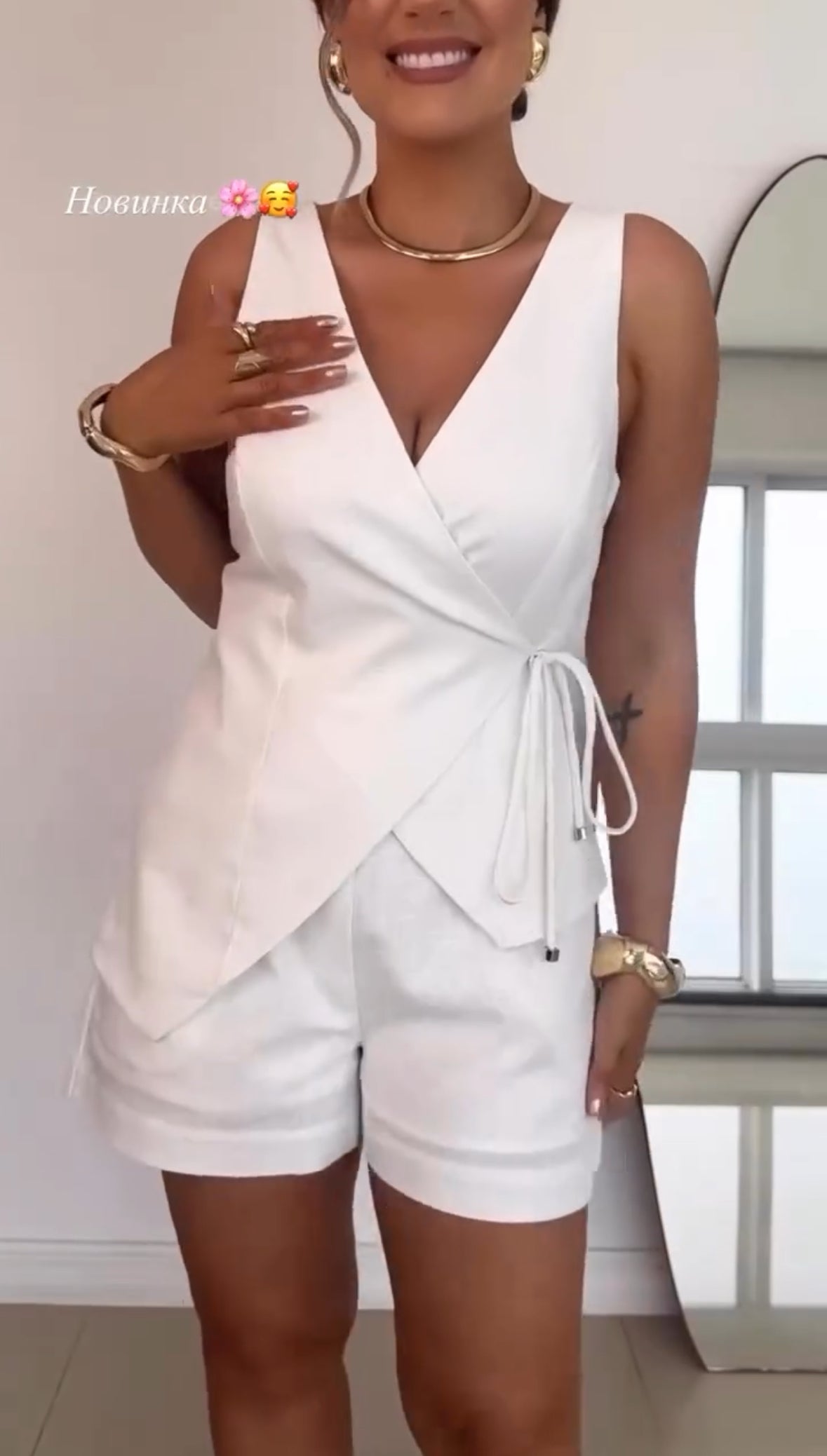 Nolene - Ensemble Chic Cordinato avec Top Cache-Cœur et Short