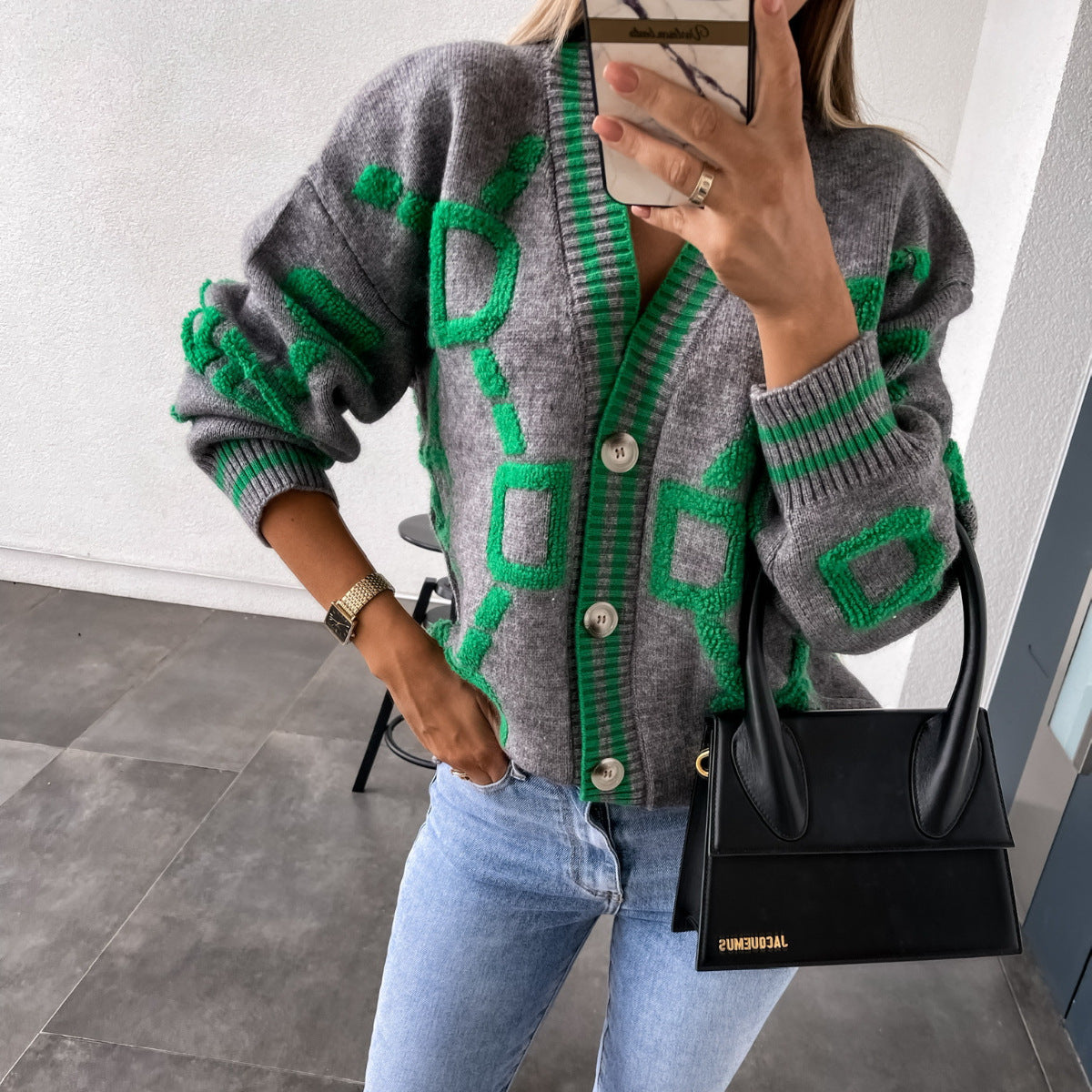 Aliza - Cardigan Tricot à Col V et Contrasté