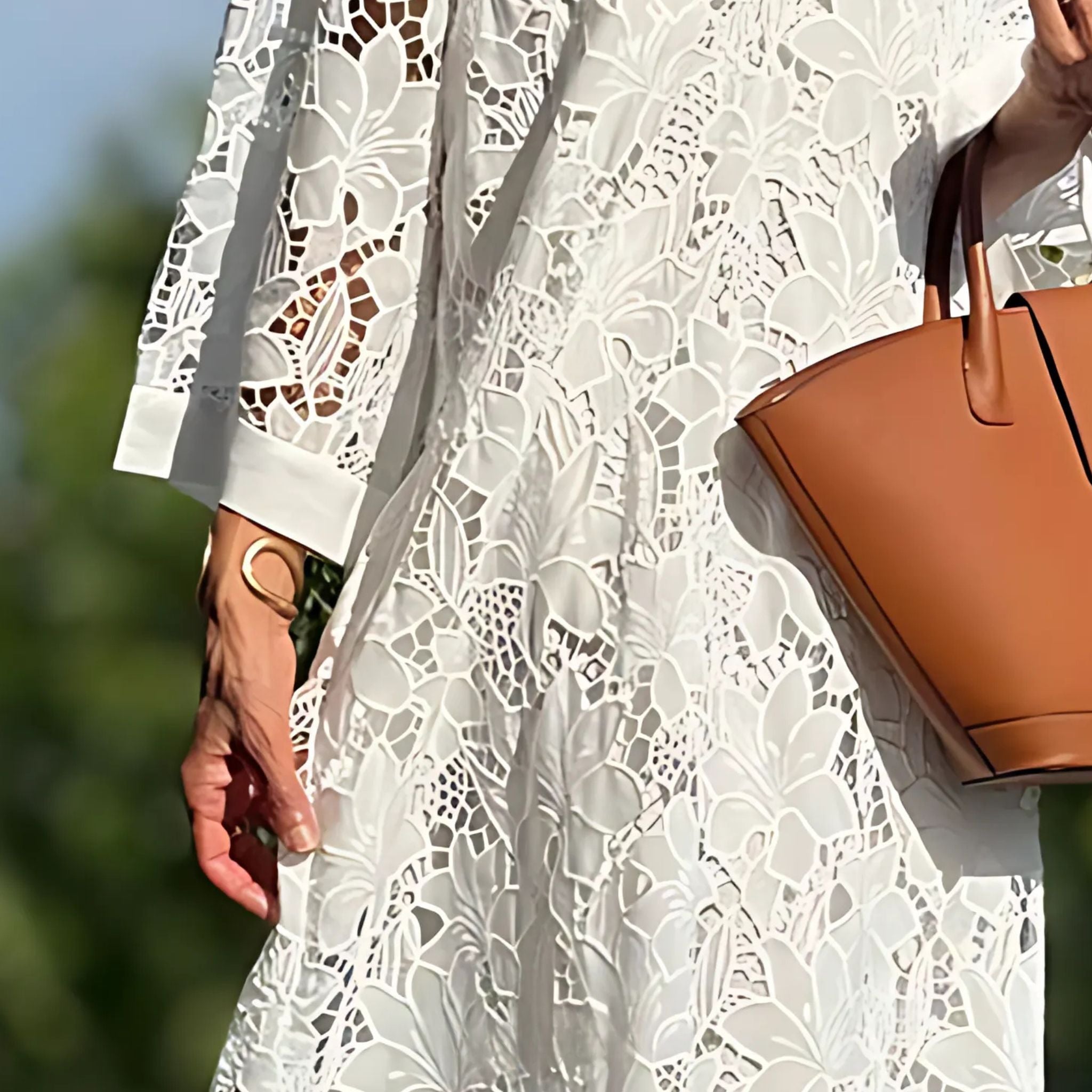 Liv - Robe en dentelle brodée pour femmes