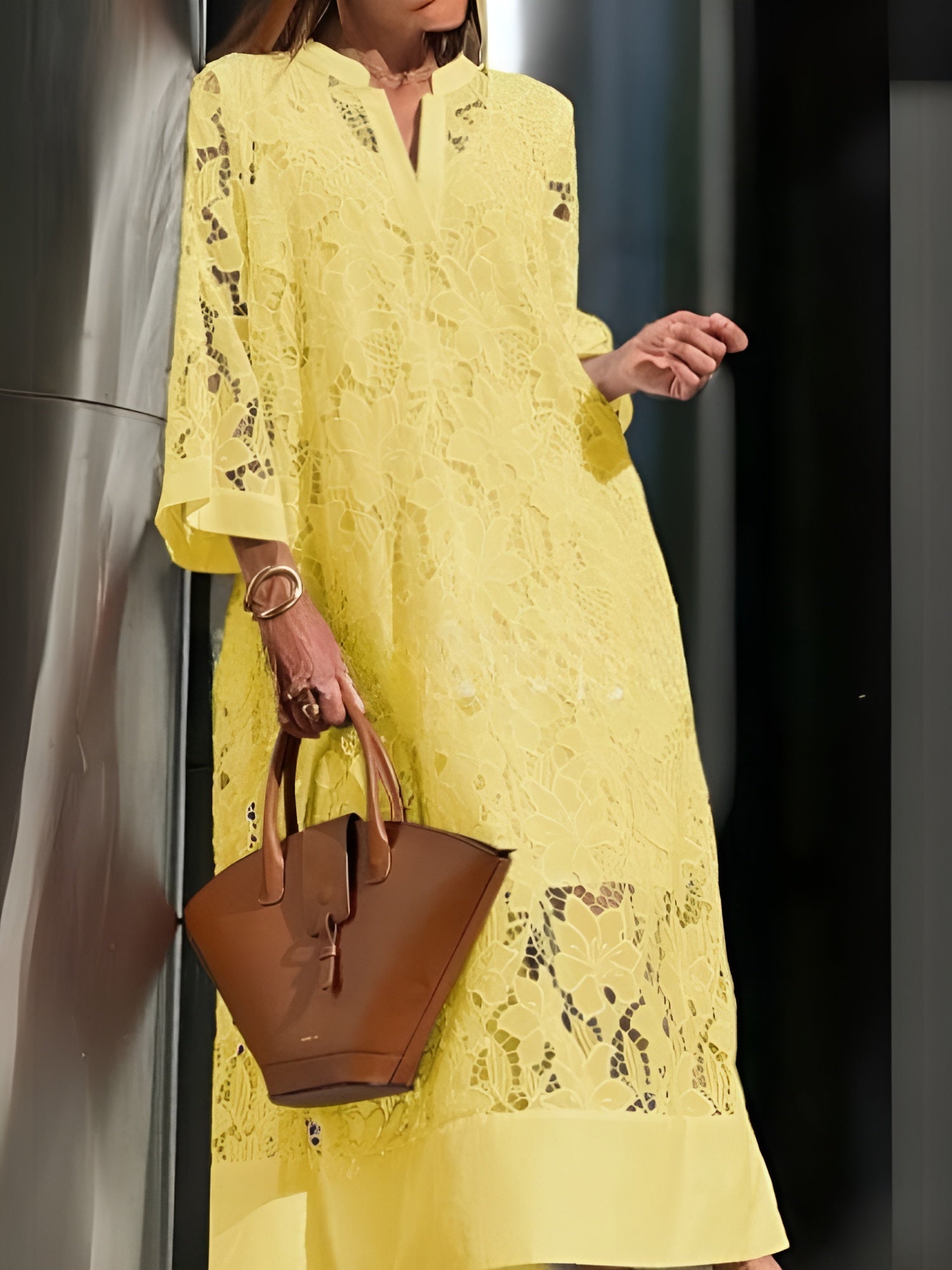 Liv - Robe en dentelle brodée pour femmes
