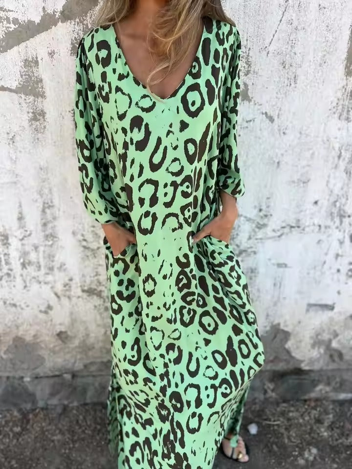 Gisela - Robe Léopard Safari Chic Élégante et Audacieuse