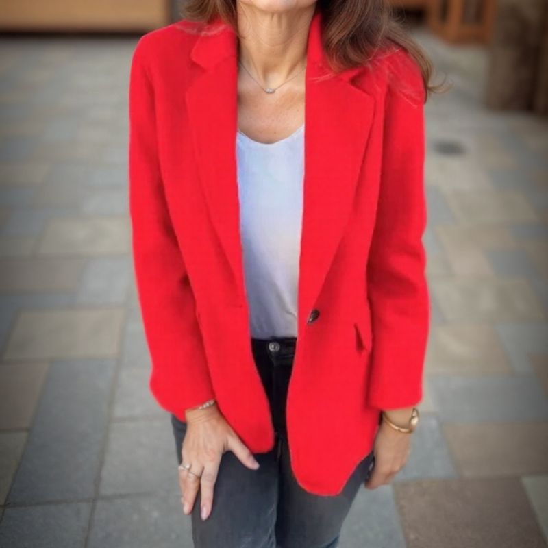 Leandra - Blazer doux à fermeture boutonnée