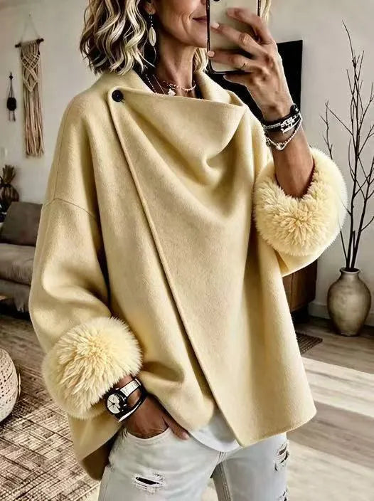 Lammie - Veste femme drapée avec poignets en fausse fourrure