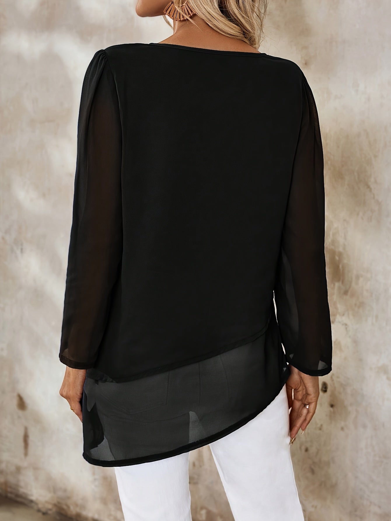 Corisande - Blouse Élégante à Double Couches avec Ourlet Asymétrique et Transparence Légère