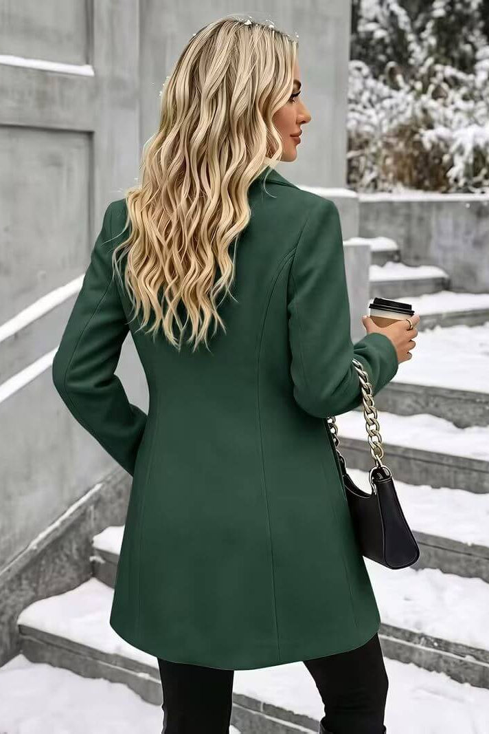 Brune - Women's tailored coat with a classic collar and button closure